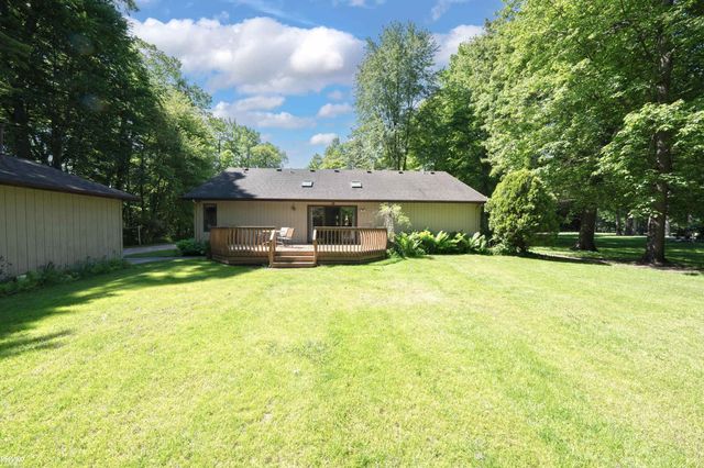 6440 Benoit Road, Clay, MI 48001