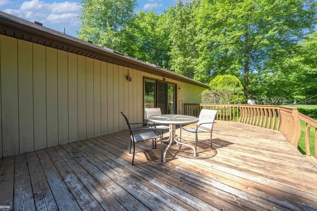 6440 Benoit Road, Clay, MI 48001