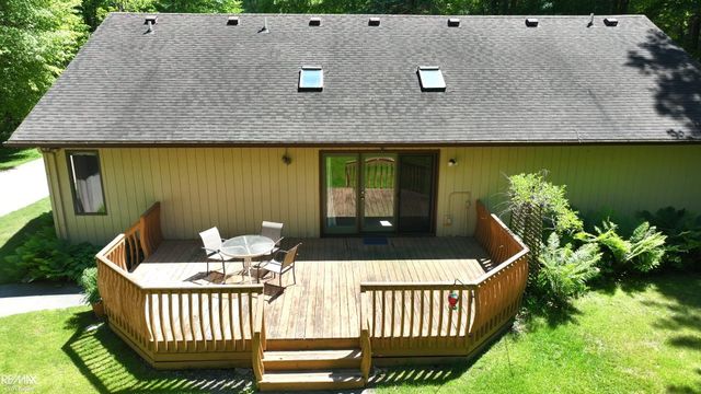 6440 Benoit Road, Clay, MI 48001