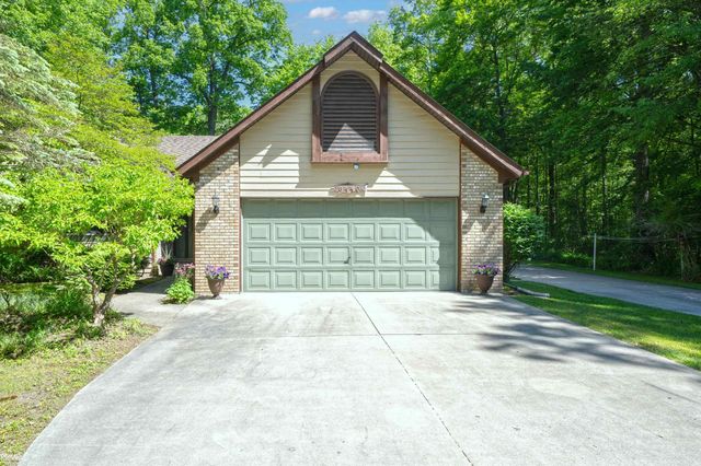 6440 Benoit Road, Clay, MI 48001