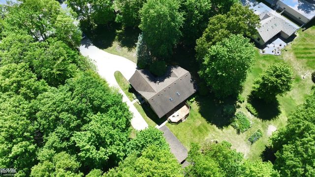 6440 Benoit Road, Clay, MI 48001