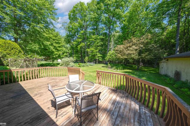 6440 Benoit Road, Clay, MI 48001