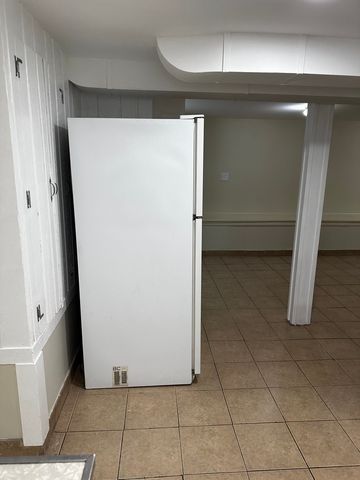 1414 Kenilworth Avenue Basement, Berwyn, IL 60402
