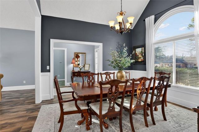 2060 Weatherstone SE Circle, Conyers, GA 30094