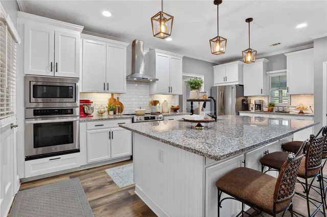 2060 Weatherstone SE Circle, Conyers, GA 30094