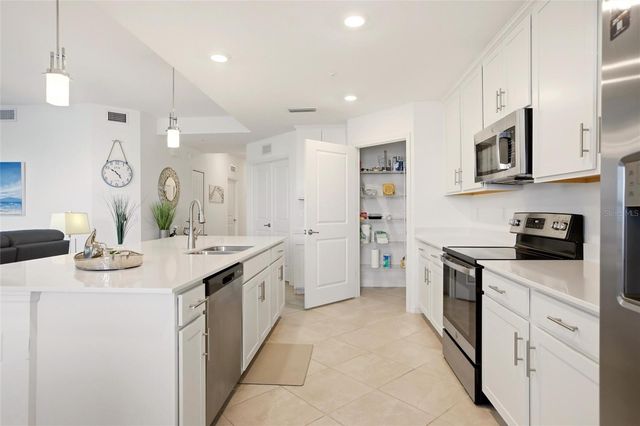 14214 HERITAGE LANDING BOULEVARD 816, Punta Gorda, FL 33955