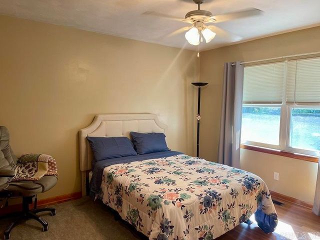 78 Cherokee Road, Cherokee Village, AR 72529