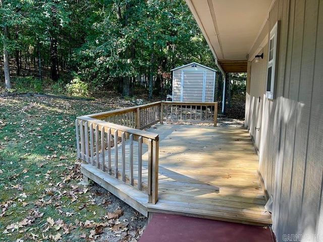 78 Cherokee Road, Cherokee Village, AR 72529