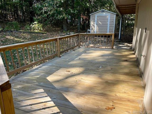 78 Cherokee Road, Cherokee Village, AR 72529