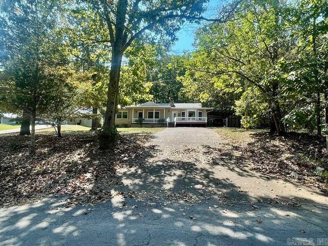 78 Cherokee Road, Cherokee Village, AR 72529