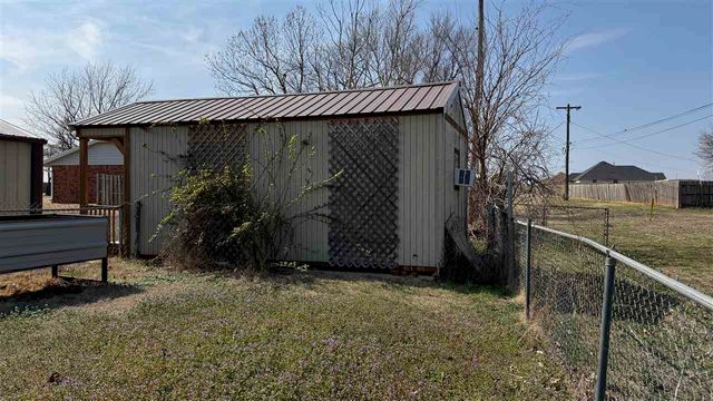 491 Holstein Circle, Sterling, OK 73567