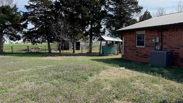 491 Holstein Circle, Sterling, OK 73567