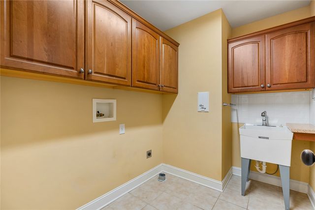 214 South Summit Drive, Seneca, SC 29672