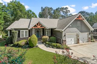 214 South Summit Drive, Seneca, SC 29672
