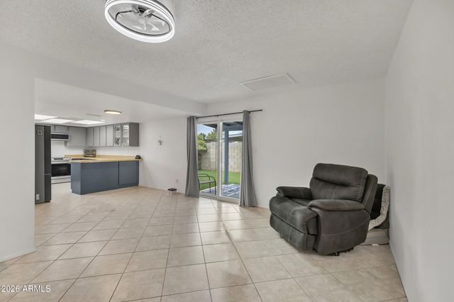 3833 W PHELPS Road, Phoenix, AZ 85053