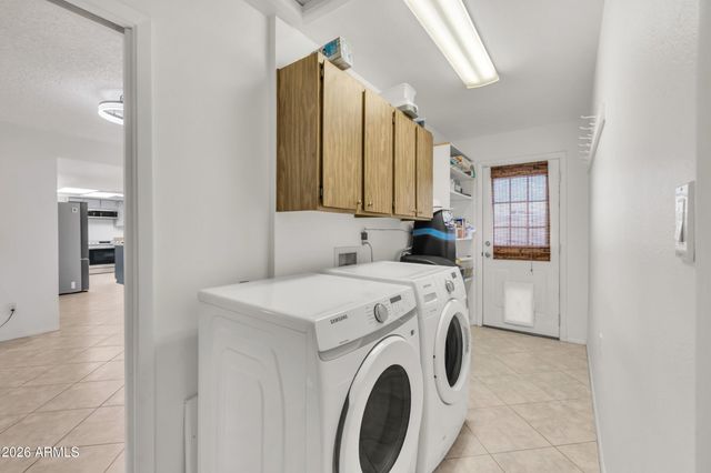 3833 W PHELPS Road, Phoenix, AZ 85053