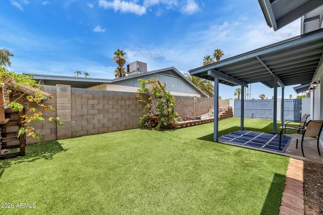 3833 W PHELPS Road, Phoenix, AZ 85053
