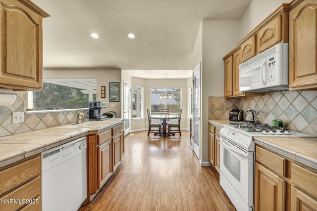 2866 La Cresta Circle, Minden, NV 89423