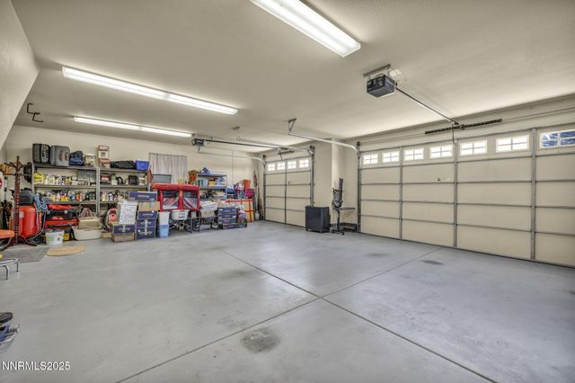 2866 La Cresta Circle, Minden, NV 89423