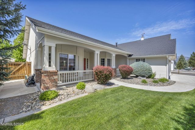 2866 La Cresta Circle, Minden, NV 89423