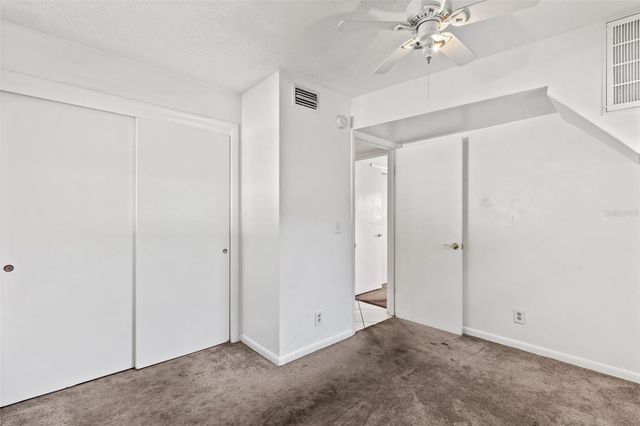 5923 YORKSHIRE ROAD, Tampa, FL 33634