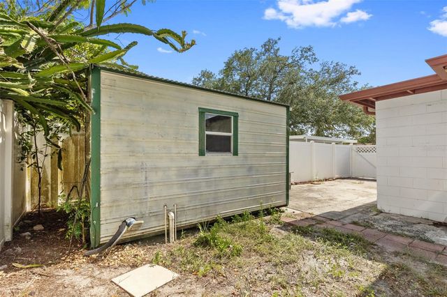 5923 YORKSHIRE ROAD, Tampa, FL 33634