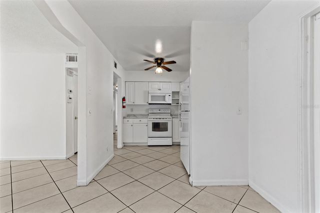 5923 YORKSHIRE ROAD, Tampa, FL 33634