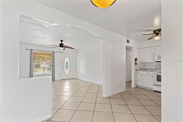 5923 YORKSHIRE ROAD, Tampa, FL 33634