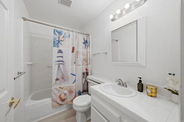 2345 Country View, Escondido, CA 92026