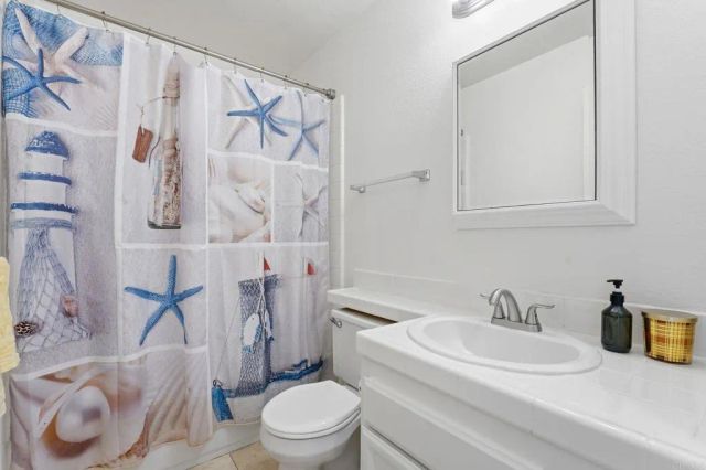 2345 Country View, Escondido, CA 92026