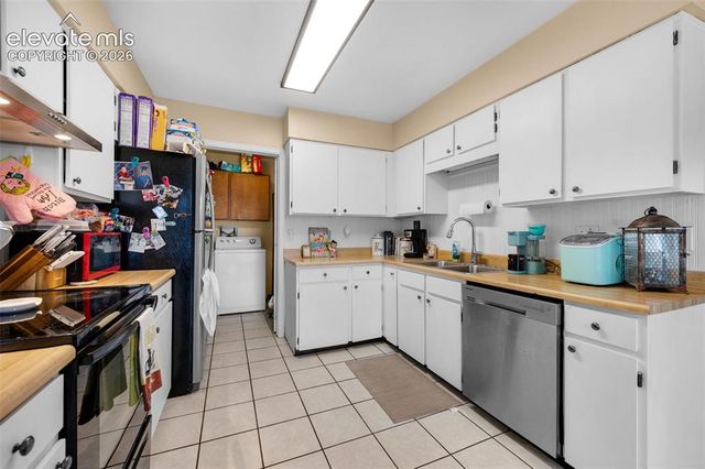 2732 Hearthwood Lane, Colorado Springs, CO 80917