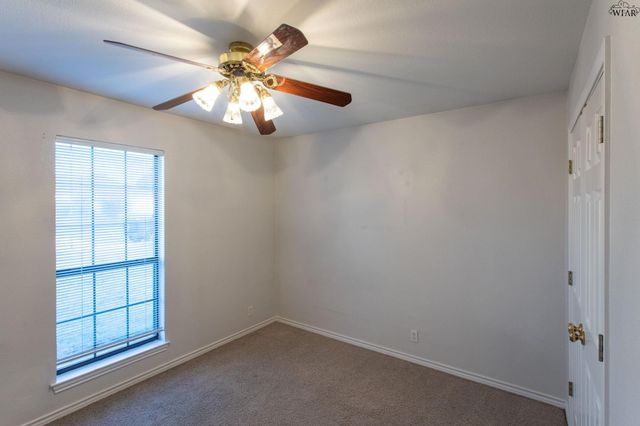 5220 AIR FORCE DRIVE, Wichita Falls, TX 76306