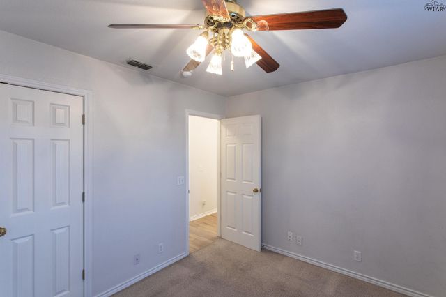 5220 AIR FORCE DRIVE, Wichita Falls, TX 76306