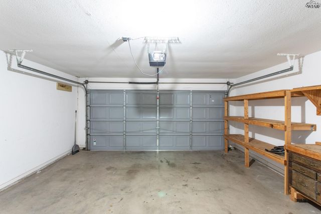 5220 AIR FORCE DRIVE, Wichita Falls, TX 76306