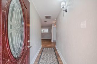 1416 W Sealy Street, Alvin, TX 77511