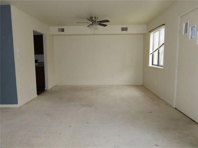 1655 Monterry PL, Newport News, VA 23608