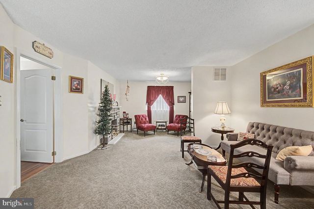 3261 WILDERNESS DR, Vineland, NJ 08361