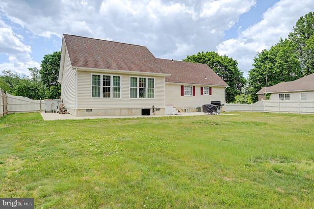 3261 WILDERNESS DR, Vineland, NJ 08361