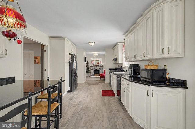 3261 WILDERNESS DR, Vineland, NJ 08361