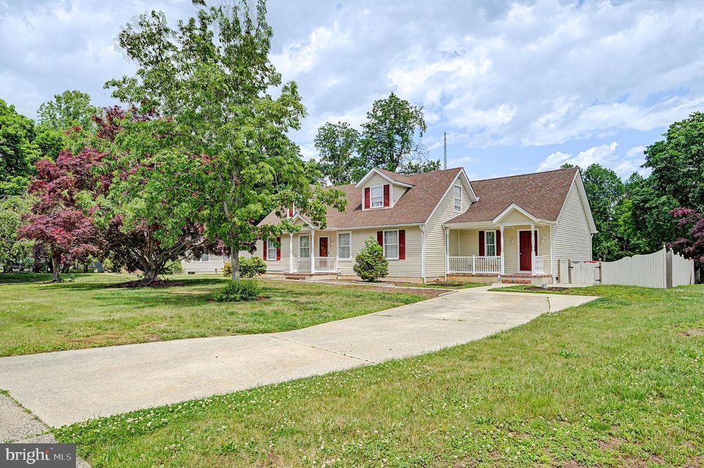 3261 WILDERNESS DR, Vineland, NJ 08361