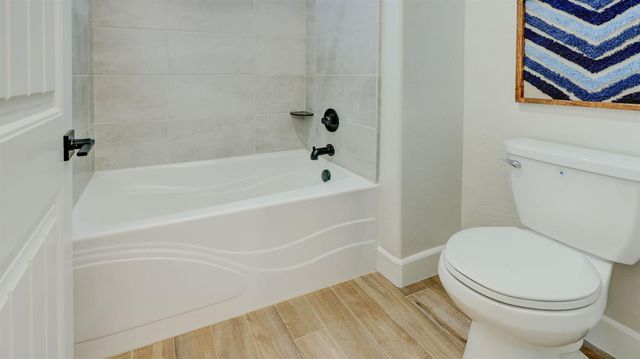 11206 N Via Ravenna Drive, Fresno, CA 93730