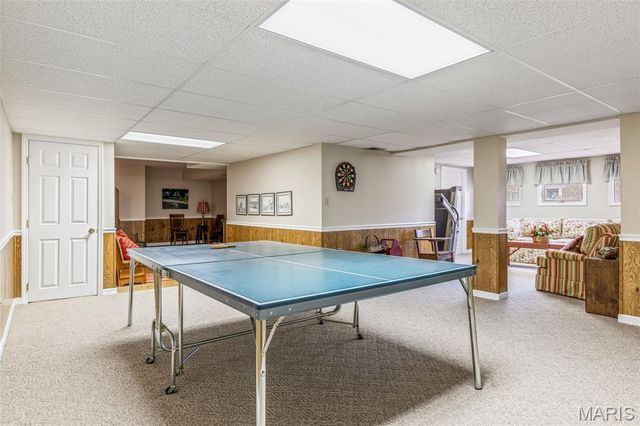 400 Conway Meadows Drive, Chesterfield, MO 63017