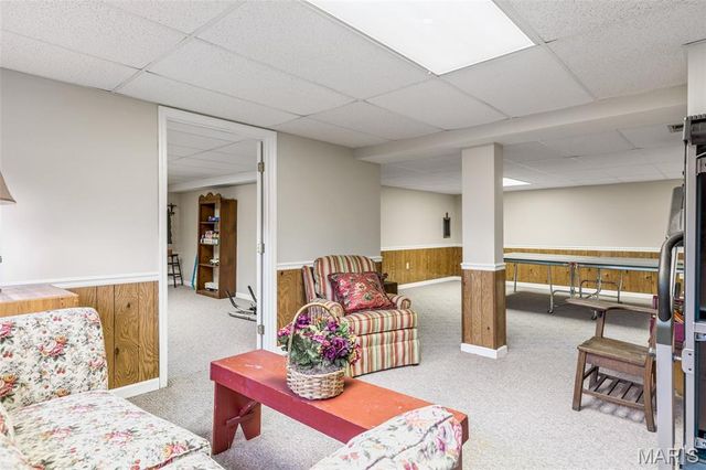 400 Conway Meadows Drive, Chesterfield, MO 63017