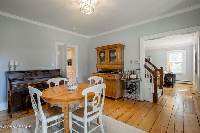852 River Road, Fair Haven, NJ 07704