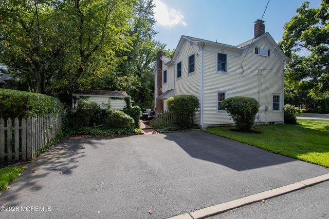 852 River Road, Fair Haven, NJ 07704