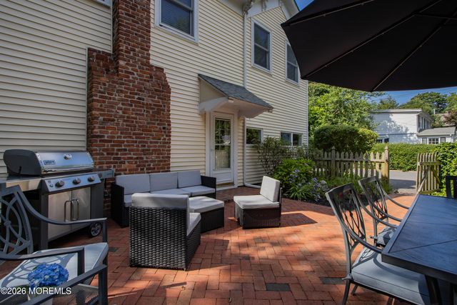 852 River Road, Fair Haven, NJ 07704