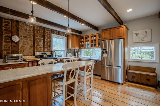 852 River Road, Fair Haven, NJ 07704