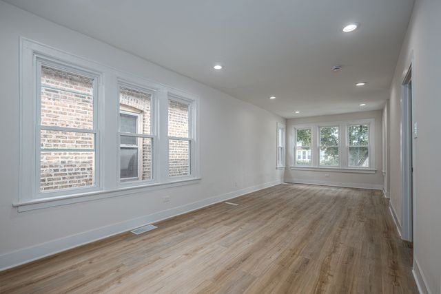 8634 S Laflin Street, Chicago, IL 60620