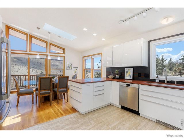 2901 Stone Canyon Road, Lyons, CO 80540