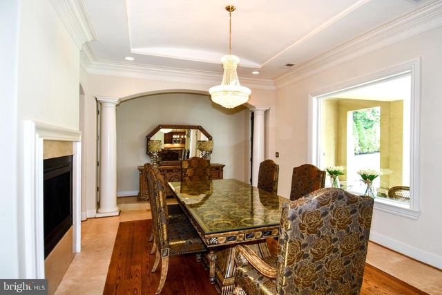 7104 OLD DOMINION DR, Mclean, VA 22101